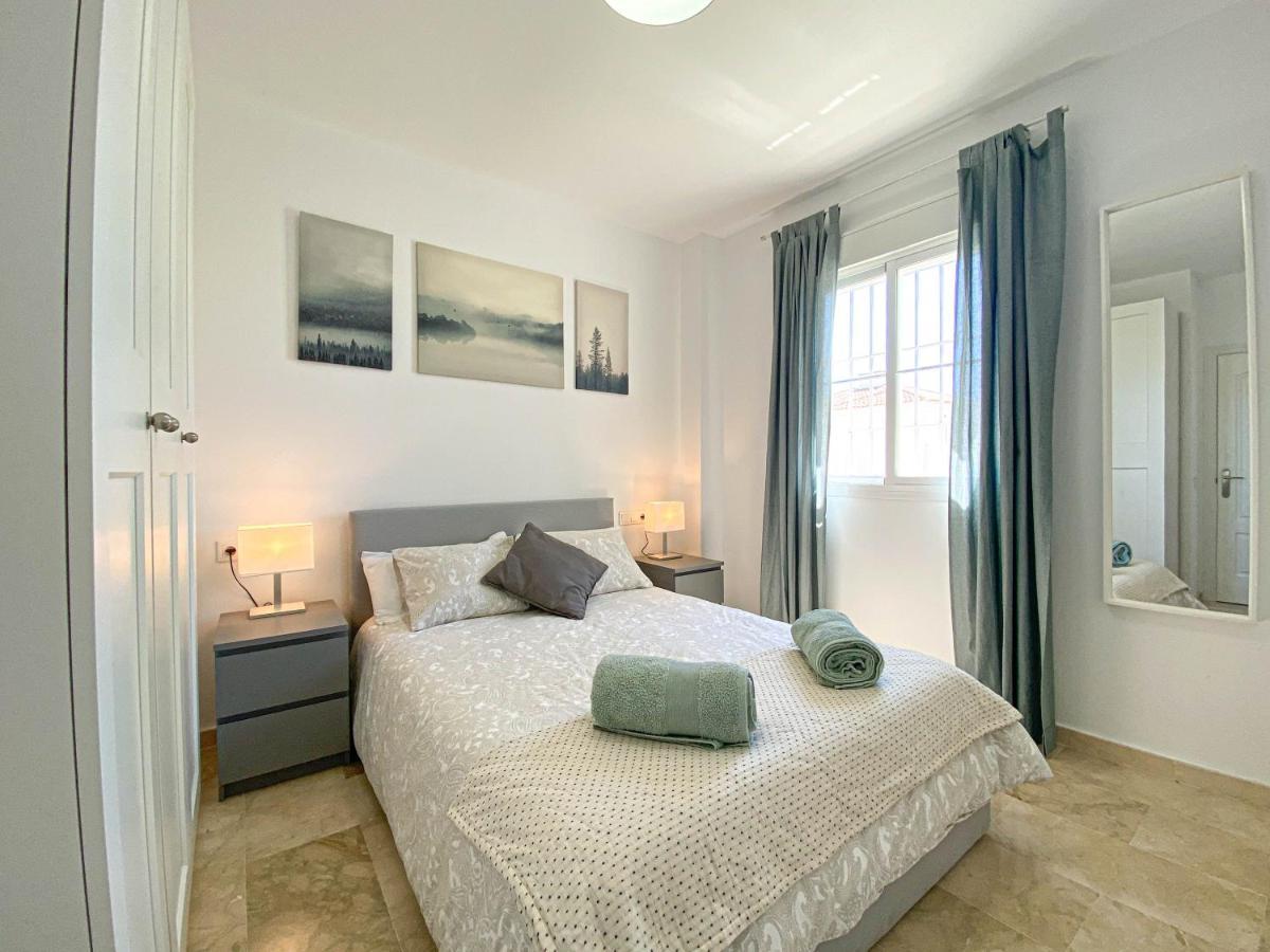 Teach Mhaire Apartamento De Vacaciones Манилва Экстерьер фото