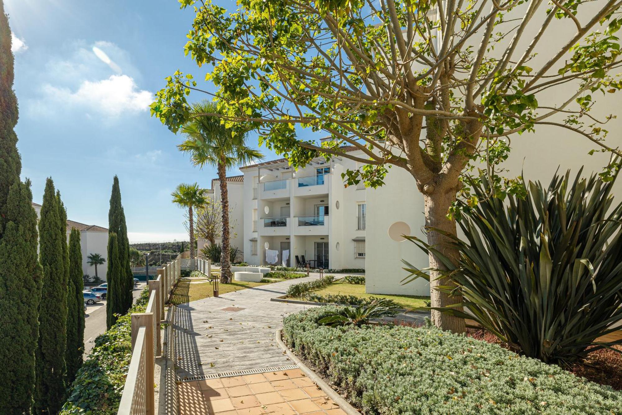 Teach Mhaire Apartamento De Vacaciones Манилва Экстерьер фото
